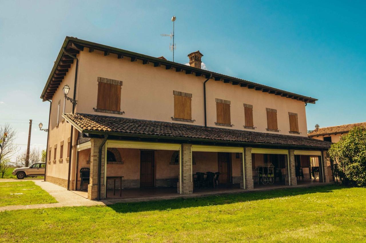 Agriturismo Garzole كاستيلفرانكو إميليا المظهر الخارجي الصورة